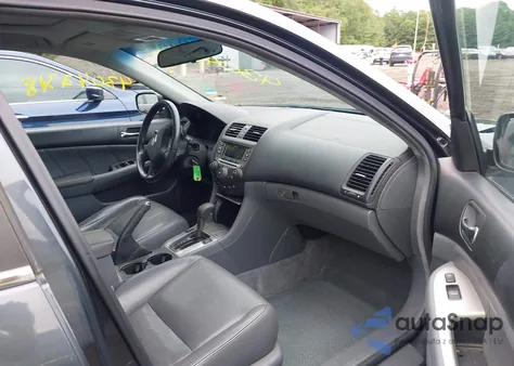 2006 Honda Accord 2.4 Ex from USA, damaged, VIN 1HGCM56856A098913